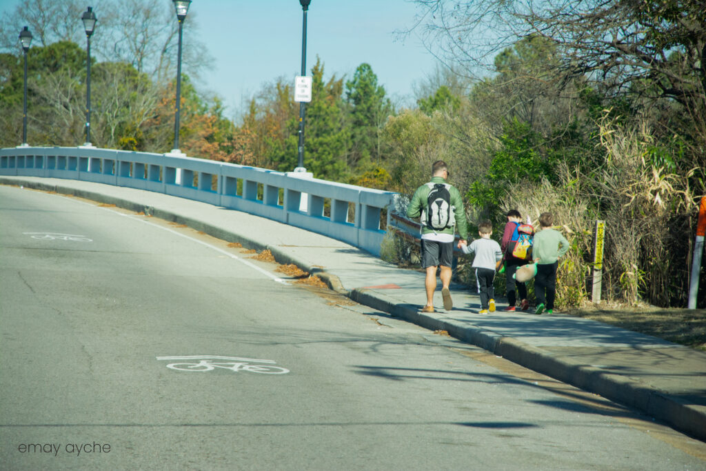 Family-on-Bridge